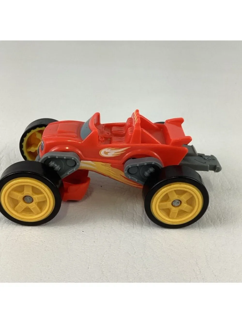 Blaze And The Monster Machines Flip & Race Transforming Vehicle Mattel Toy